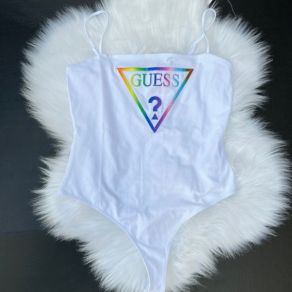 New GUESS Rainbow Logo Bodysuit SZ L - Picture 1 of 8